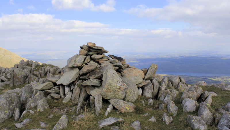 White Maiden's summit